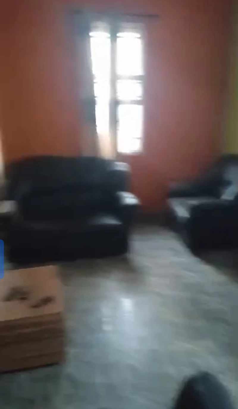 3 Bedroom Flat for Sale in Ogbeosoma Okpanam Town., Delta - Image 4
