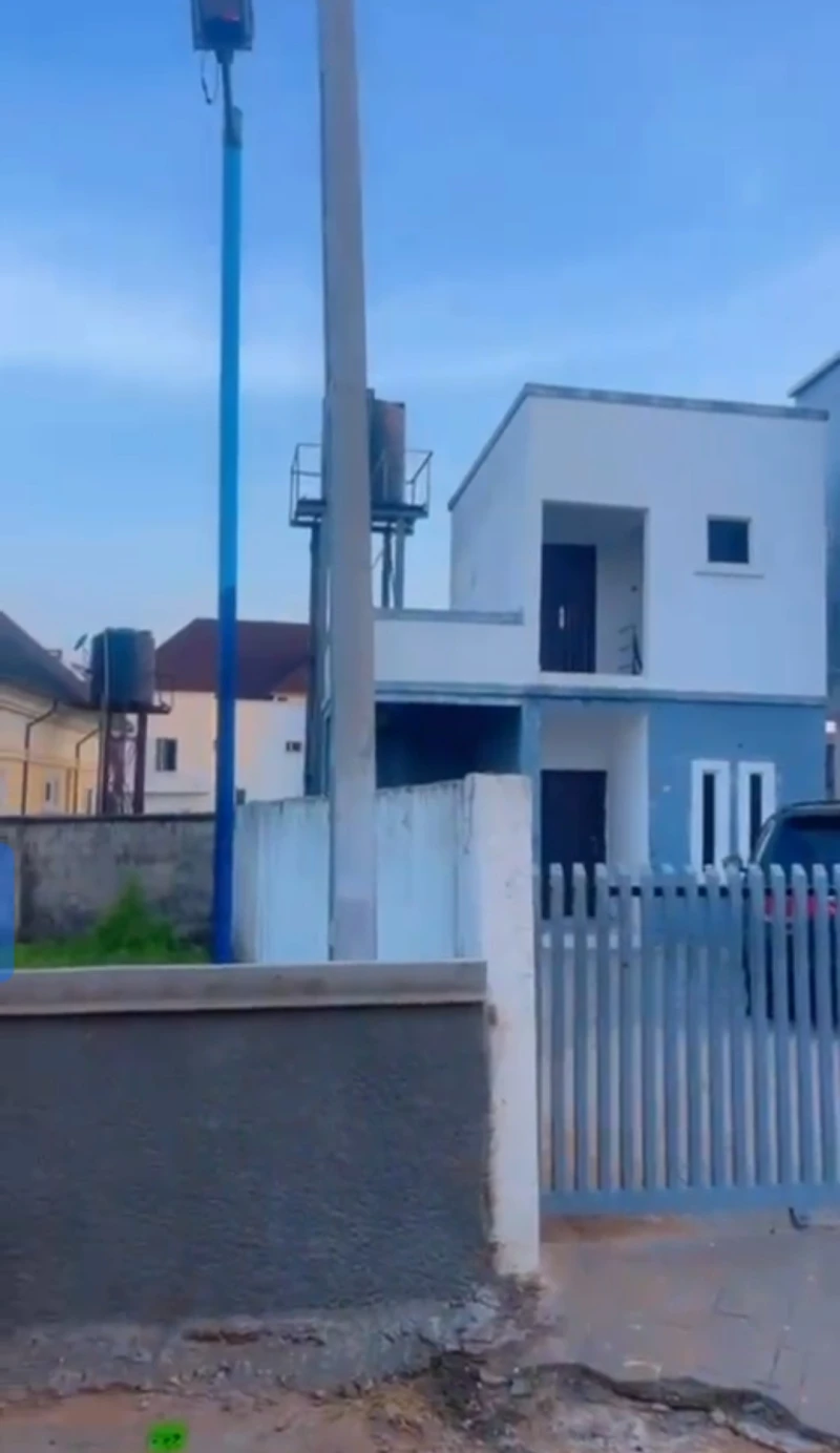 Duplex for Sale in Villa ibusa, Delta - Image 1