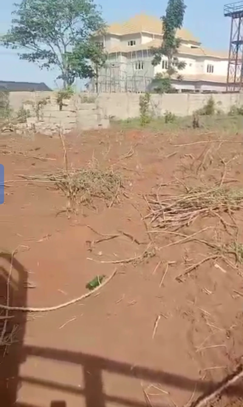 Land for Sale in benin express way,, Delta - Image 3
