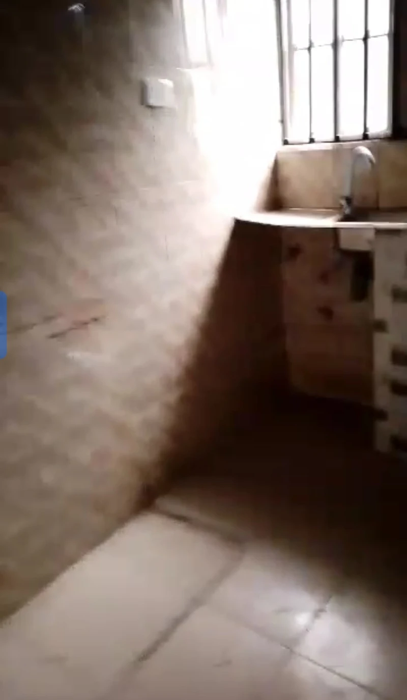 1 Bedroom Flat for Rent in Infant jesus, Delta - Image 1