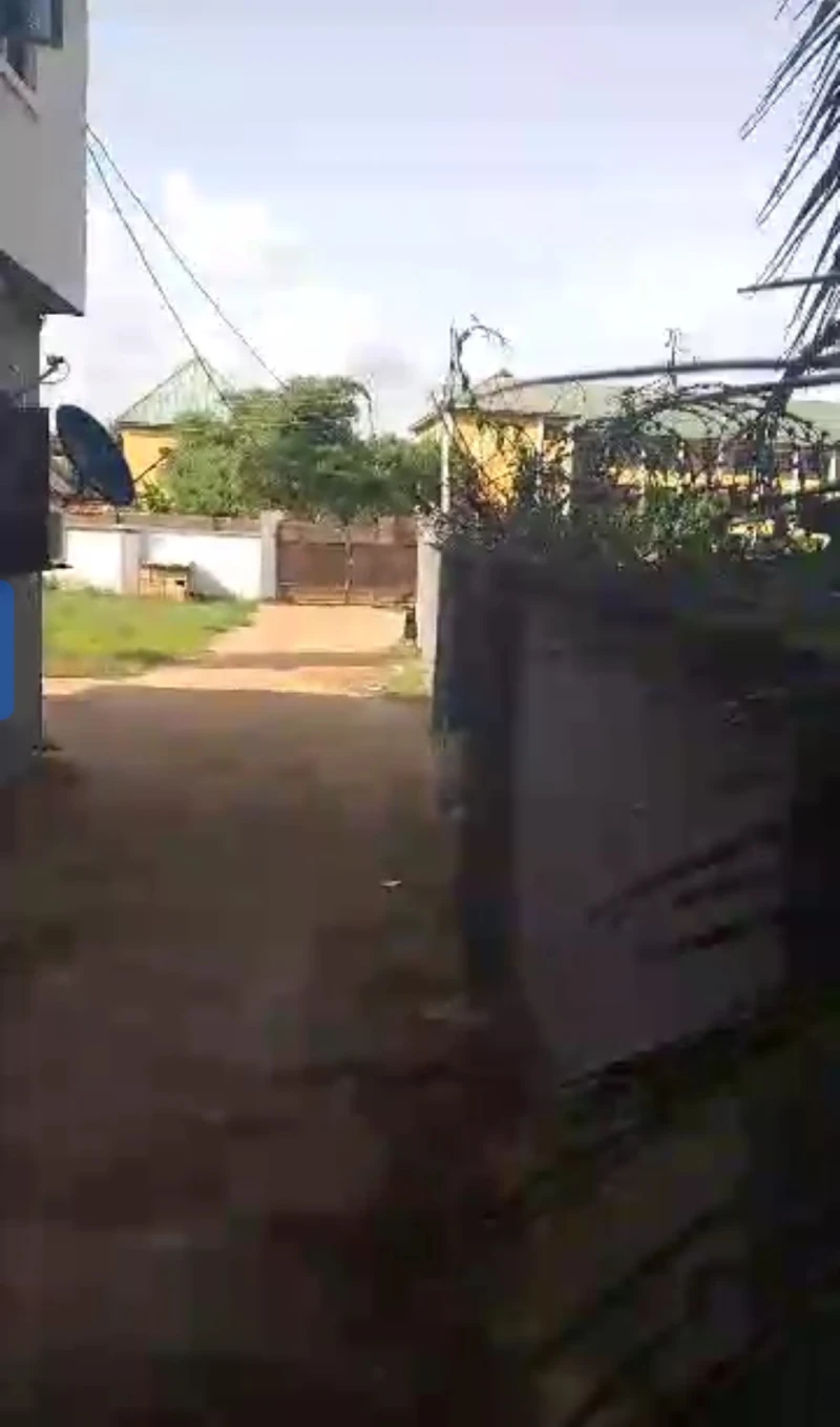Duplex for Sale in City gate, Delta - Image 3