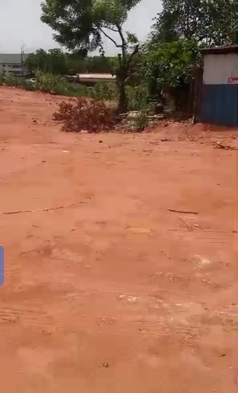 Land for Sale in NNPC  along summit express, Delta - Image 1