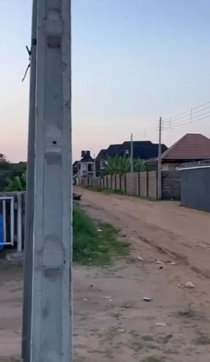 Land for Sale in Ibuzor road, Delta - Image 1