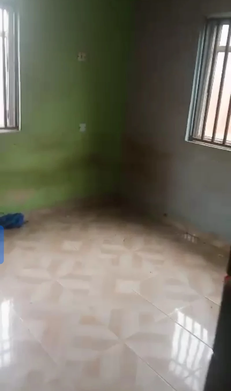 2 Bedroom Flat for Rent in BONSAAC, Delta - Image 2