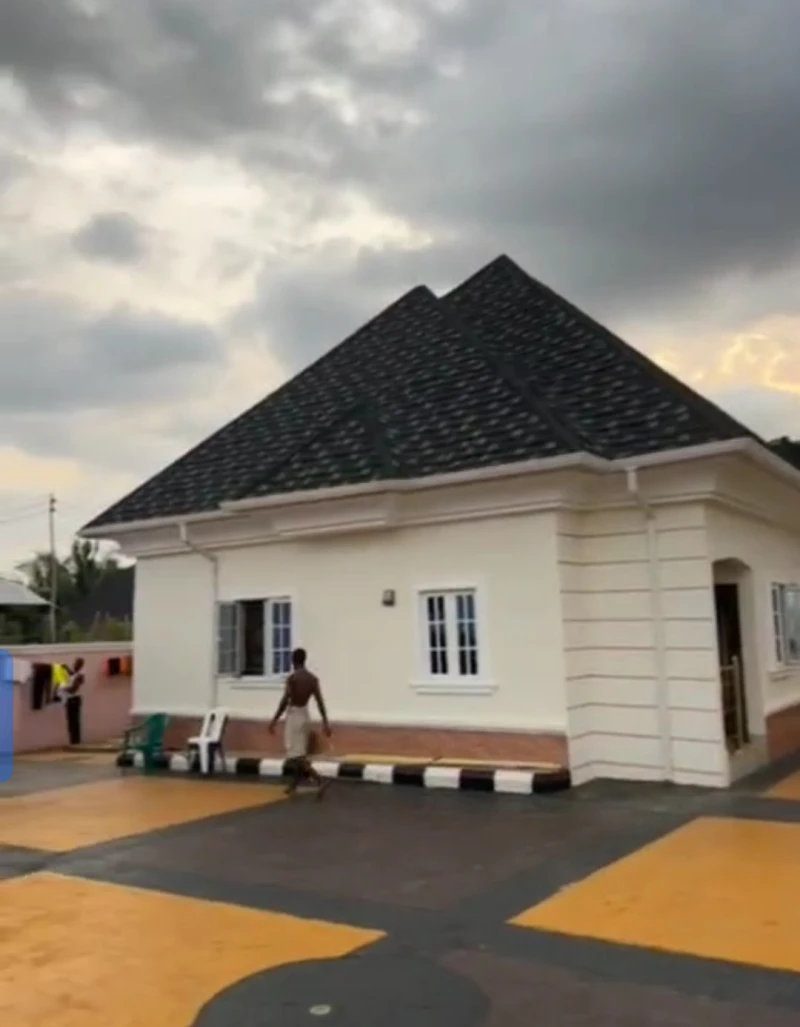 3 Bedroom Flat for Sale in Ute-Ego, after ibusa, Delta - Image 3