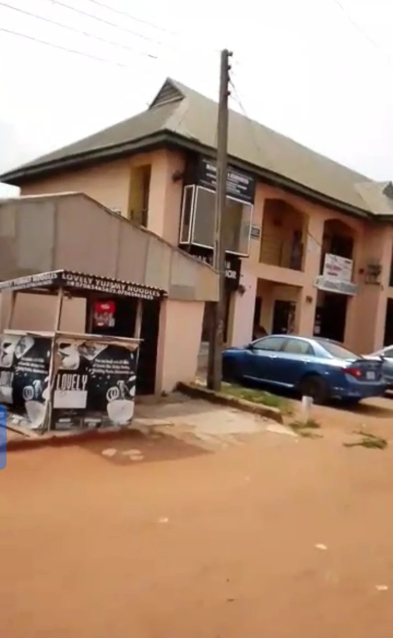 Plaza for Sale in Infant jesus, Delta - Image 4