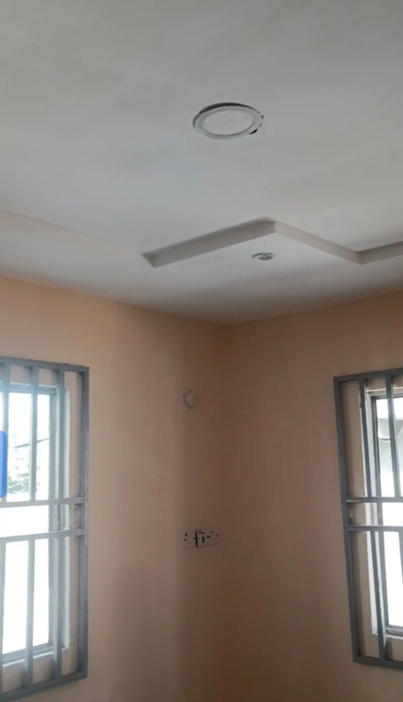 3 Bedroom Flat for Sale in ANWAI ROAD, Delta - Image 3