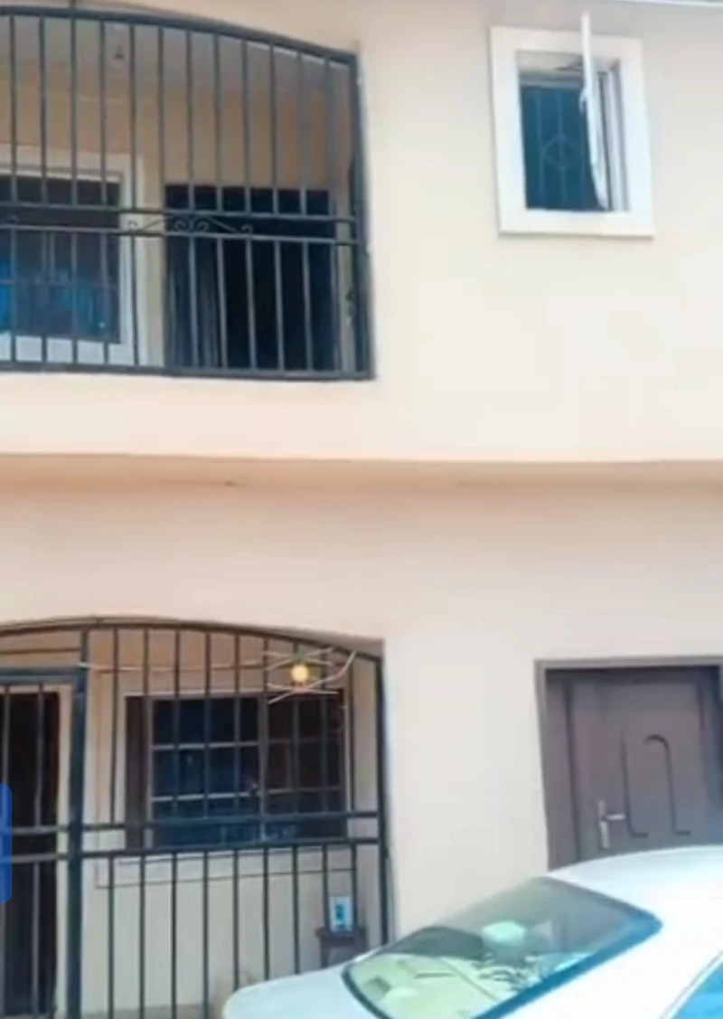 Duplex for Sale in Okpanam road, Delta cover picture