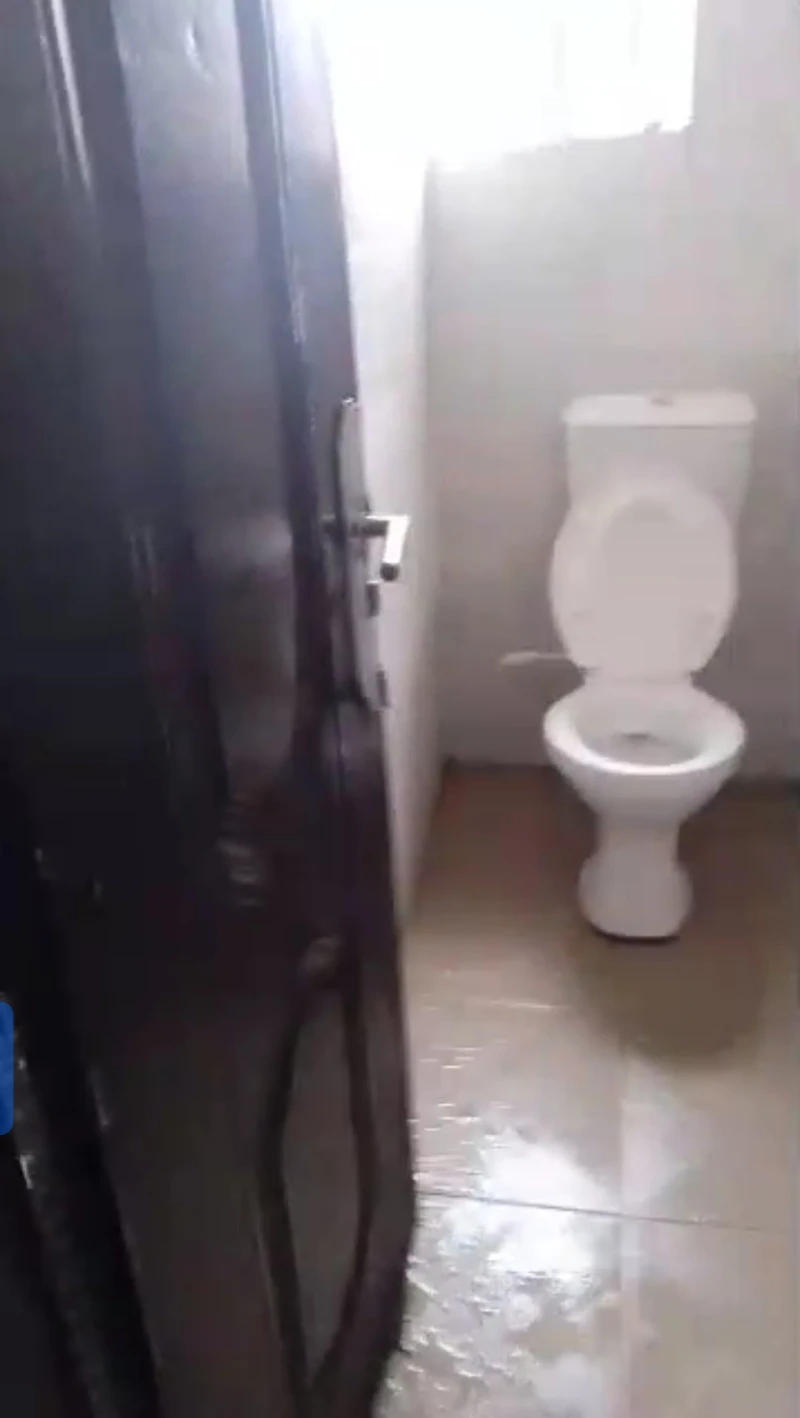 SelfContain for Rent in DLA, Delta cover picture