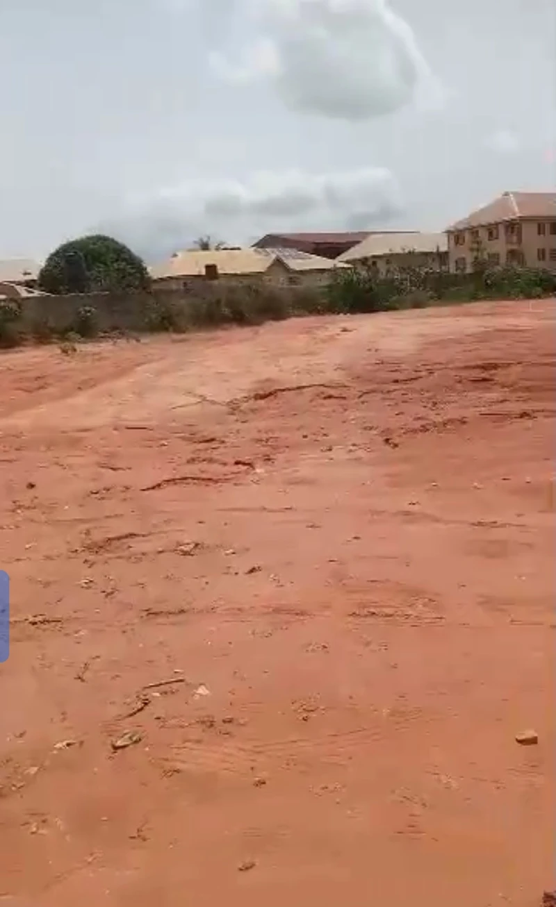 Land for Sale in NNPC  along summit express, Delta cover picture