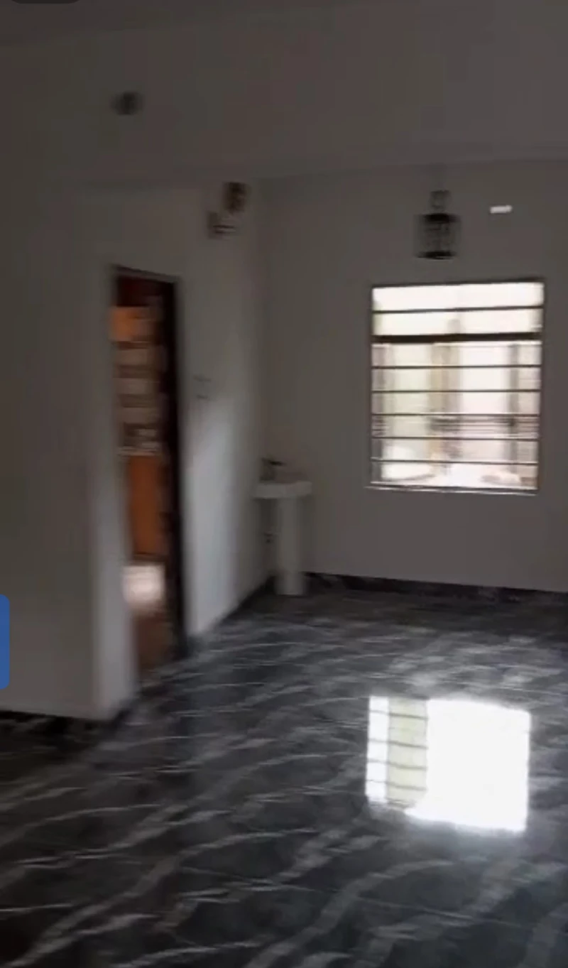 2 Bedroom Flat for Rent in Nwawolor, Delta cover picture