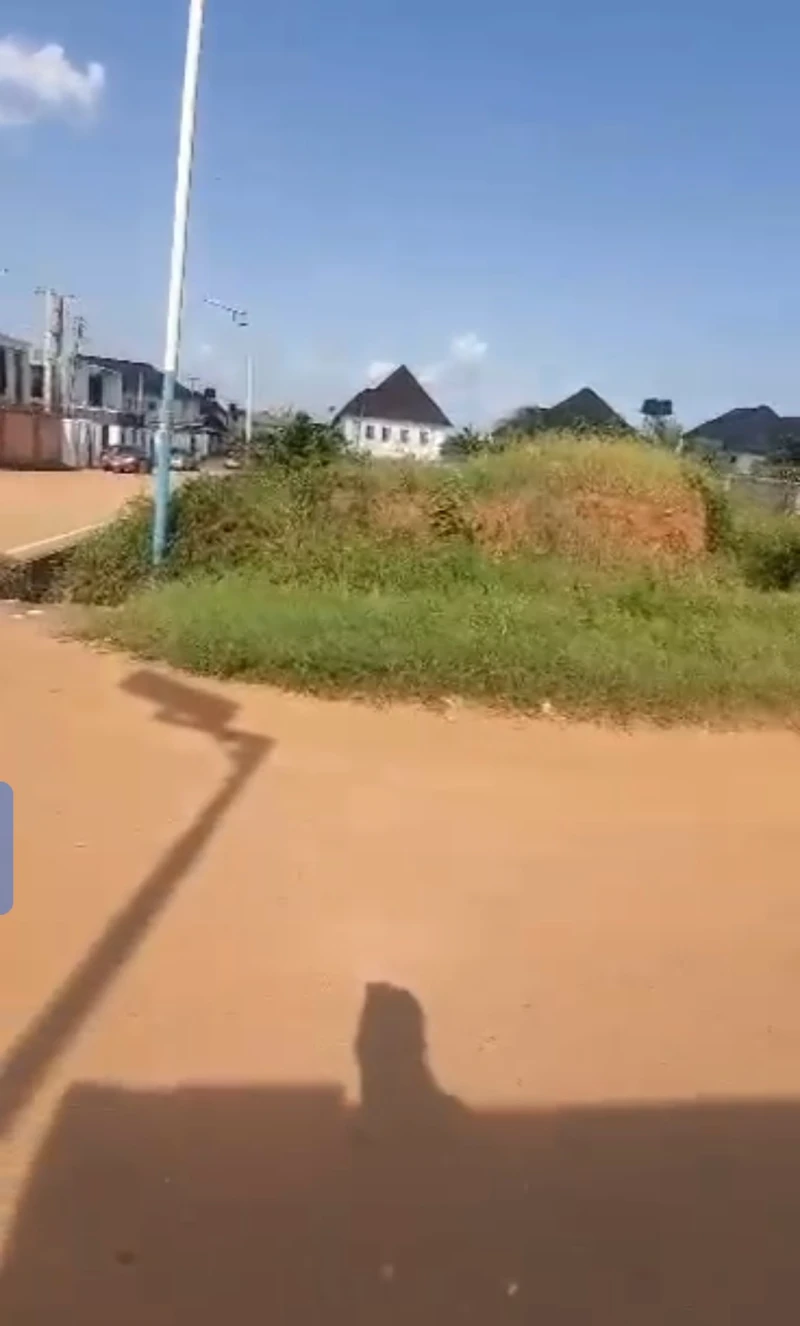 Land for Sale in Eagle square, Delta cover picture