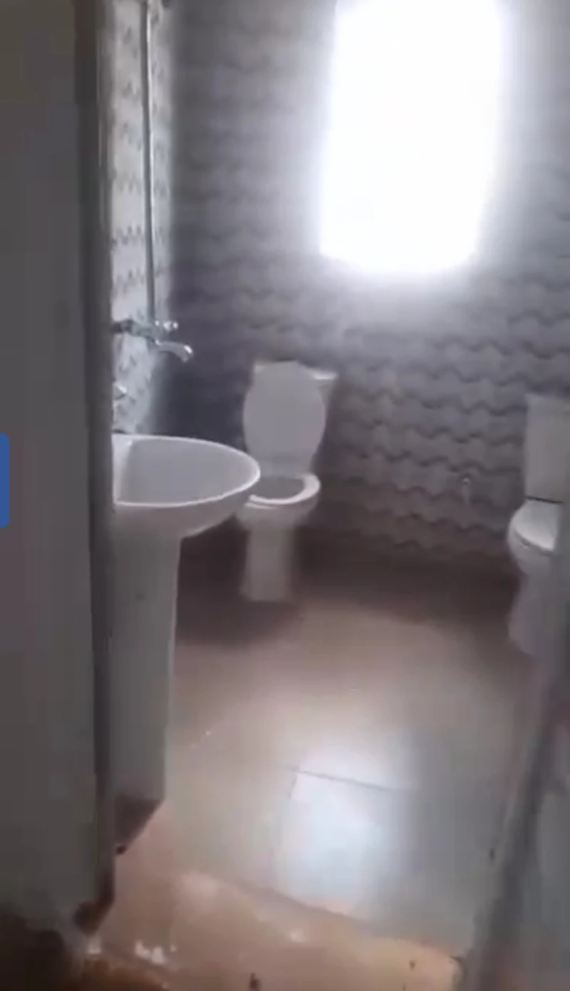 2 Bedroom Flat for Sale in Redeem road, Okpanam, Delta cover picture