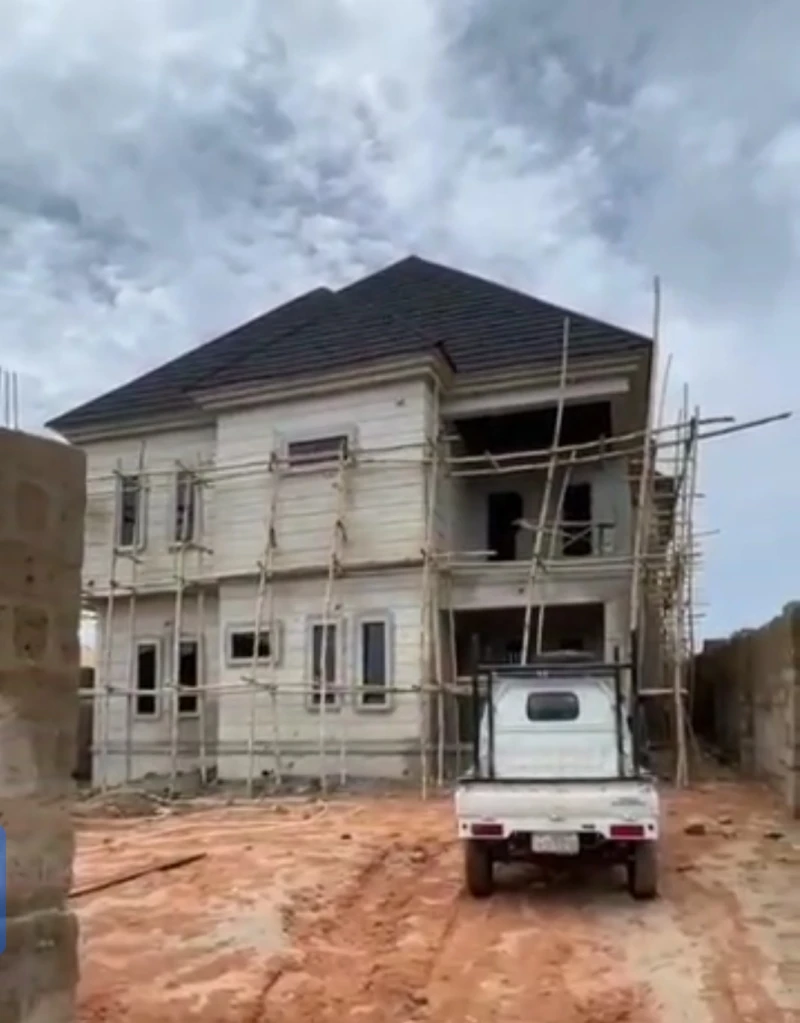 Duplex for Sale in Okpanam health center, Delta cover picture