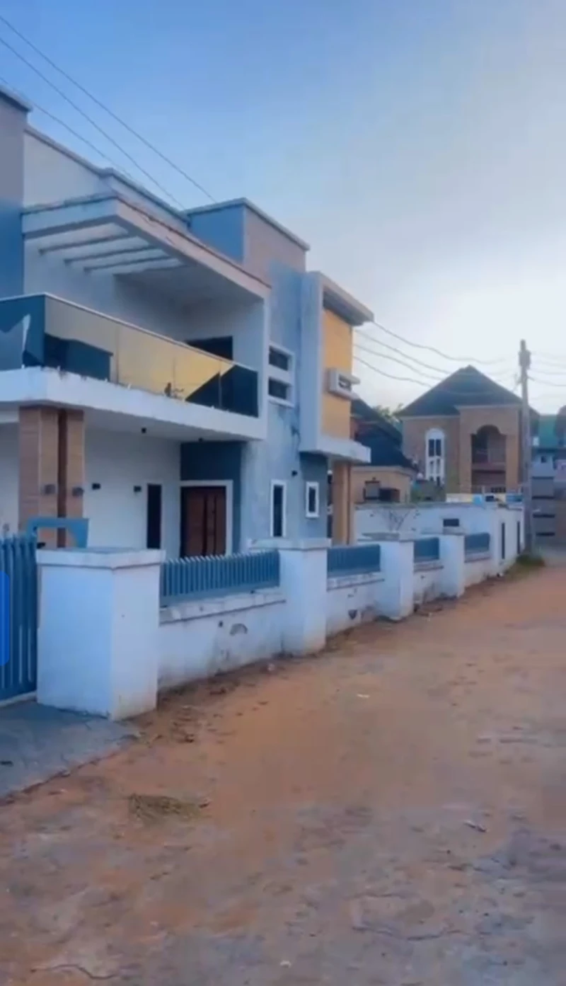 Duplex for Sale in Villa ibusa, Delta cover picture