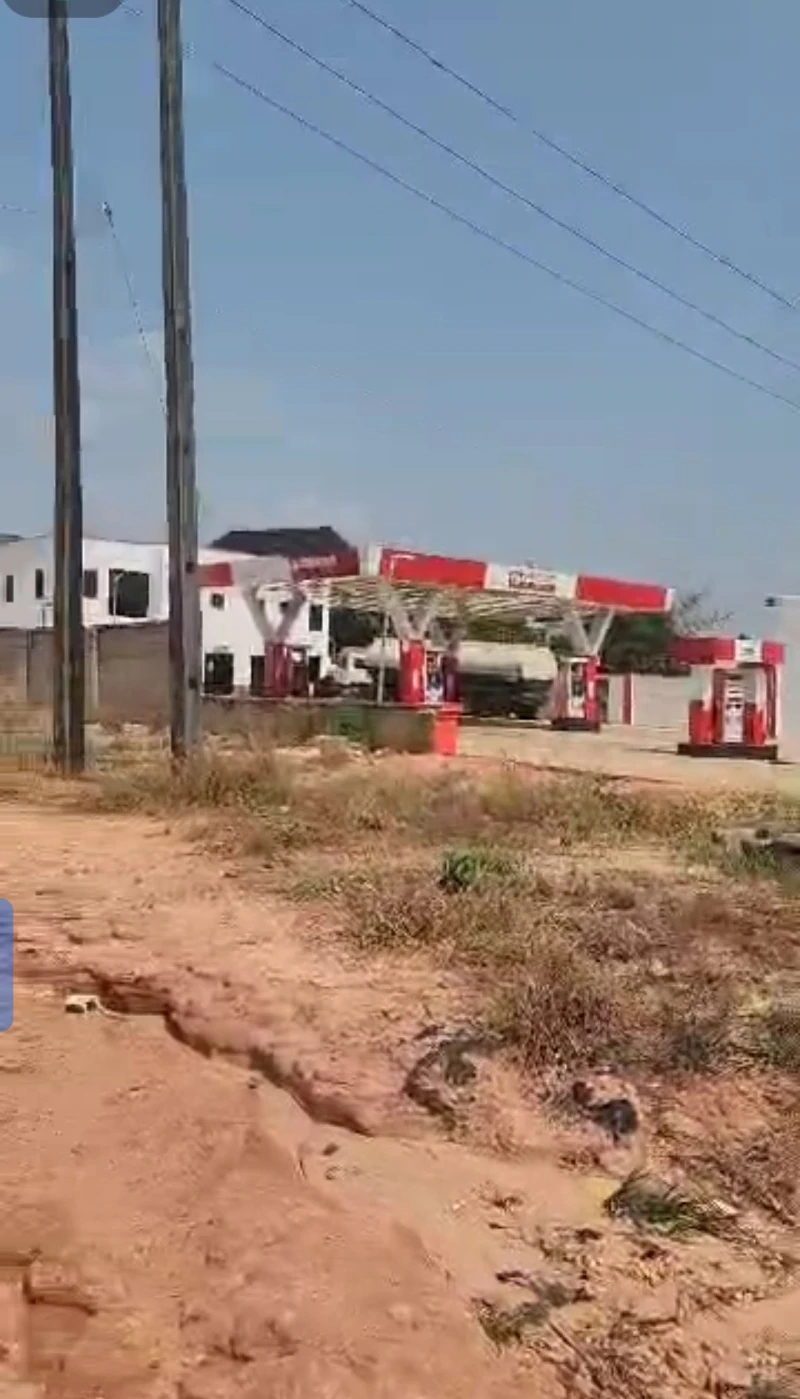 Land for Sale in Lagos Benin express way, Delta cover picture