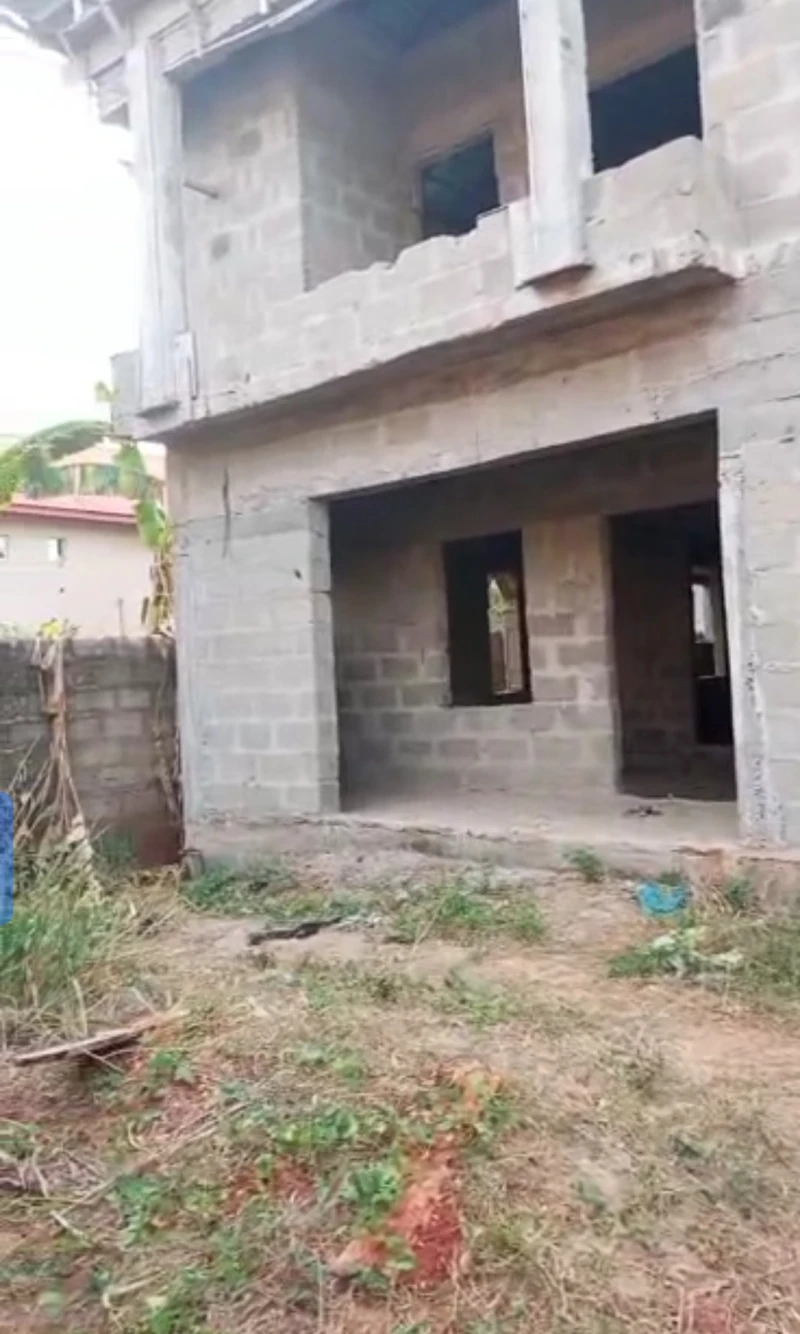 2 Bedroom Flat for Sale in Opposite government house, Delta cover picture