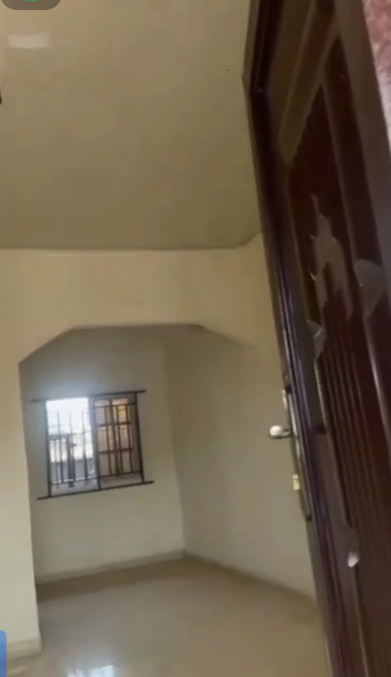 2 Bedroom Flat for Rent in Okpanam, Delta cover picture