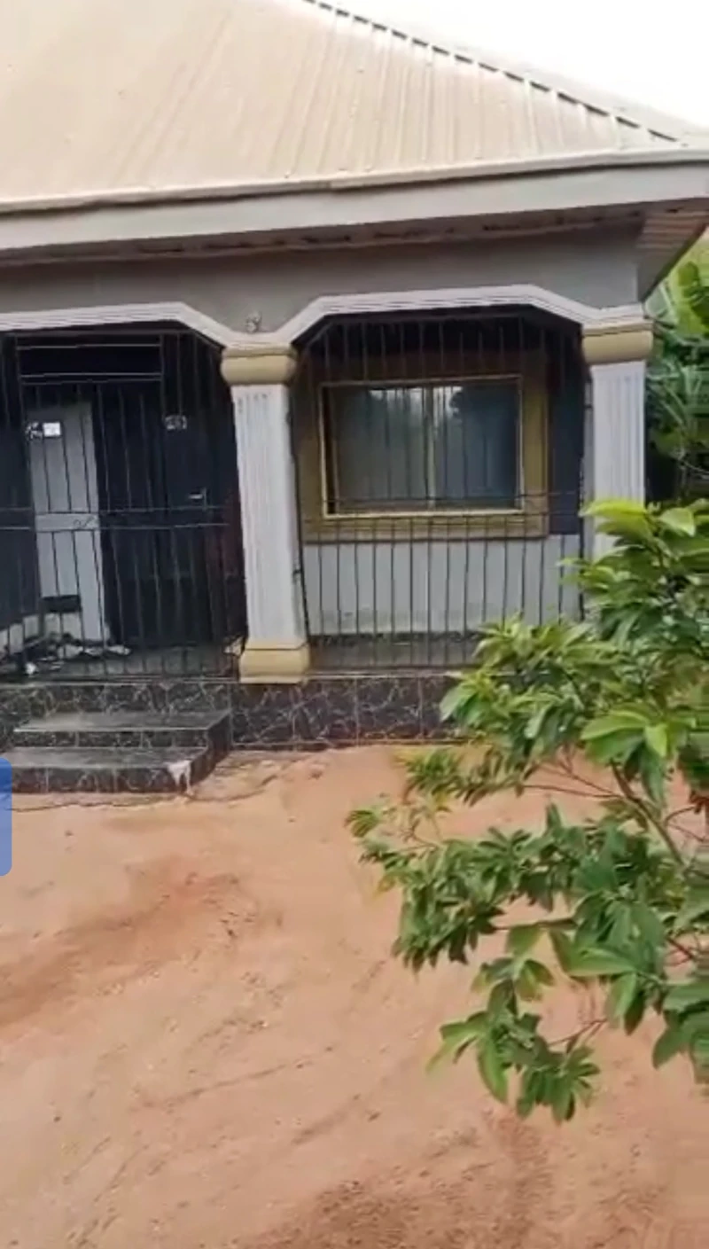 3 Bedroom Flat for Sale in Redeem road, Delta cover picture