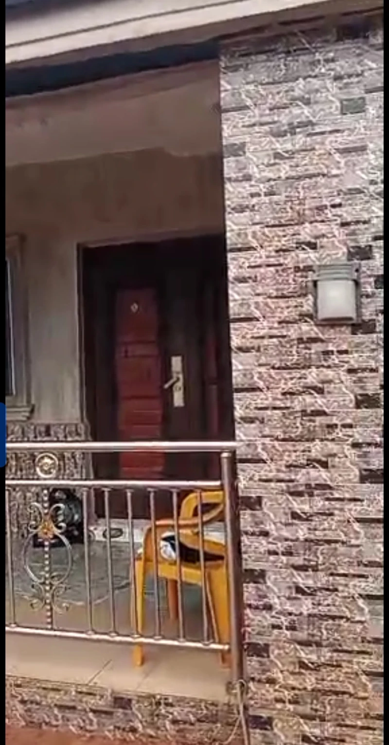 3 Bedroom Flat for Sale in Achala ibusa, Delta cover picture