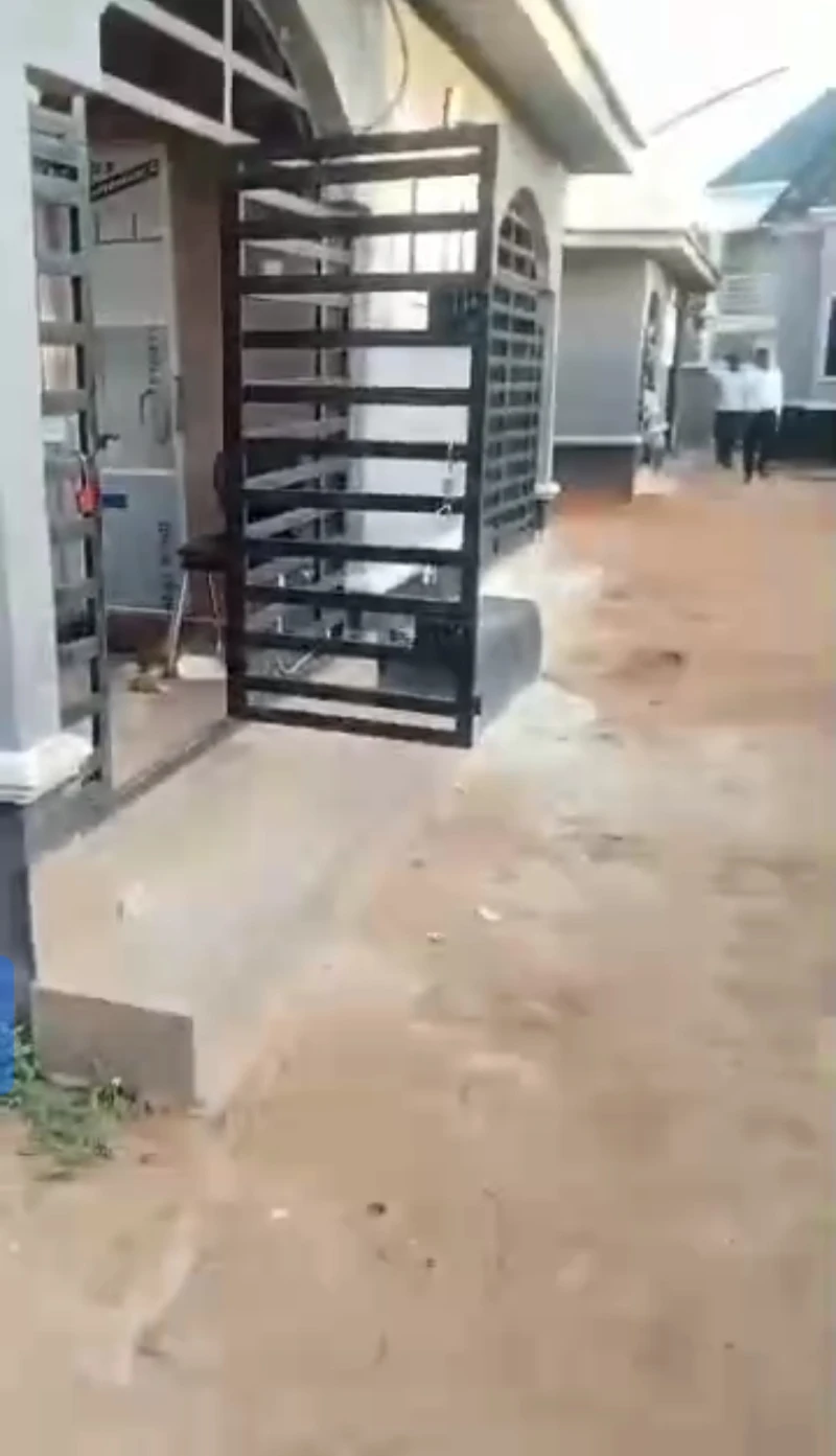 4 Bedroom Flat for Sale in Okpanam city gate, Delta cover picture