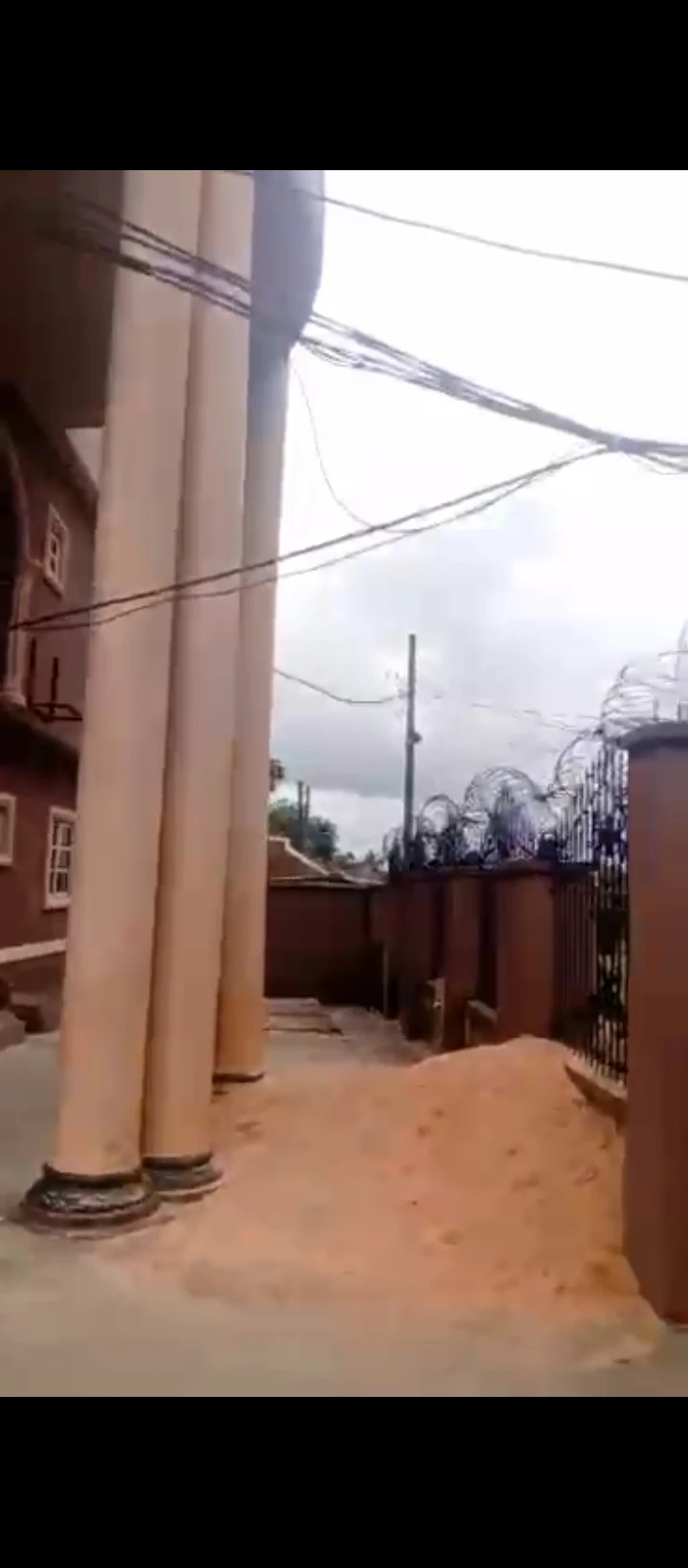 3 Bedroom Flat for Sale in Medical, Edo - Image 3