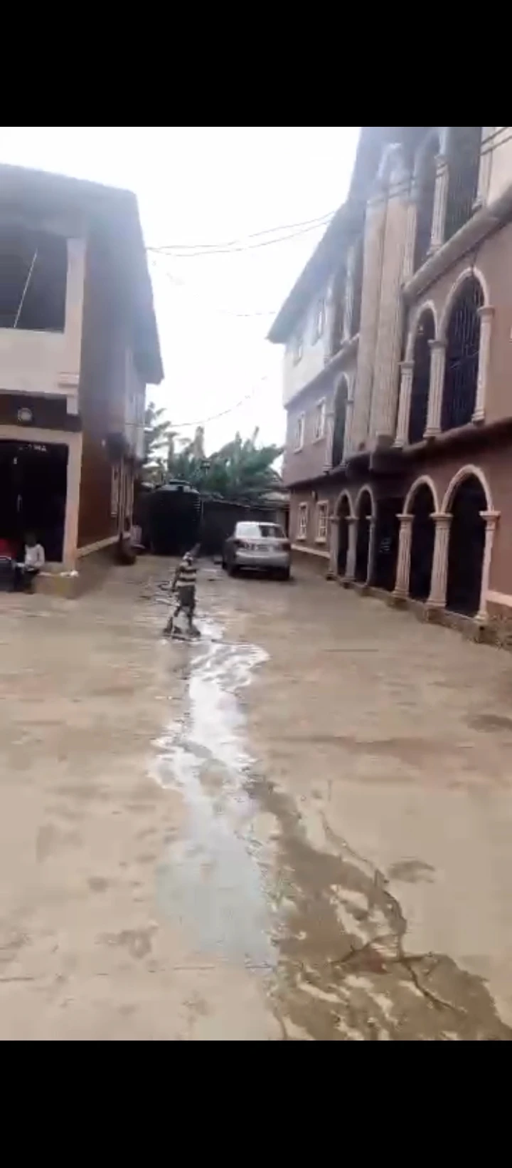 3 Bedroom Flat for Sale in Medical, Edo - Image 1