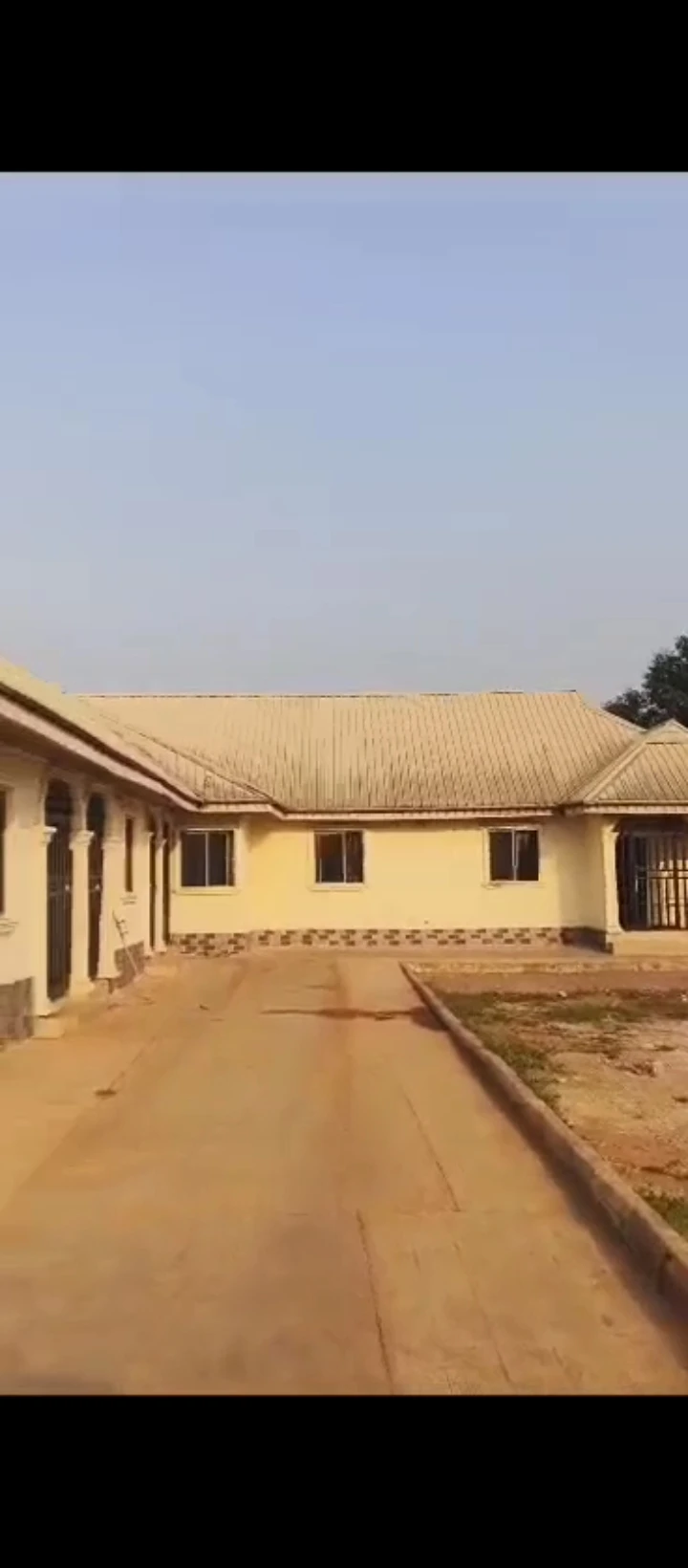 3 Bedroom Flat for Sale in Isihor, Edo - Image 4