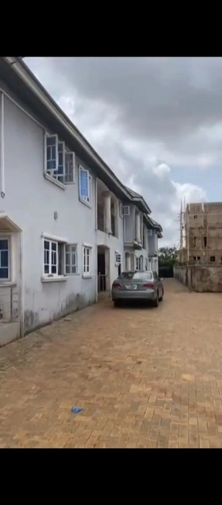 2 Bedroom Flat for Sale in Ugbor ogunwemnyi, Edo - Image 3