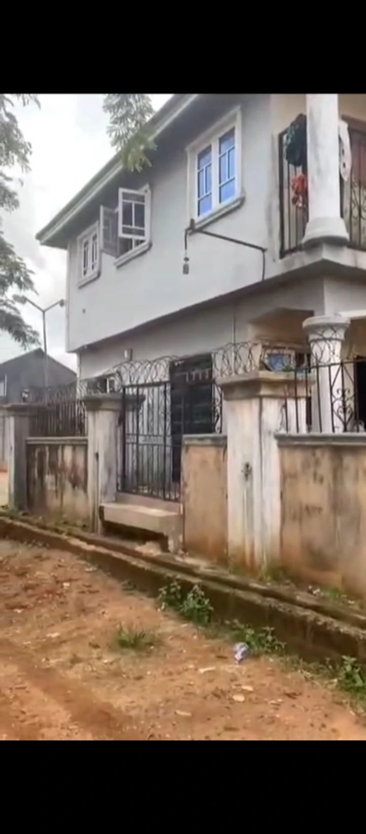 2 Bedroom Flat for Sale in Ugbor ogunwemnyi, Edo - Image 5