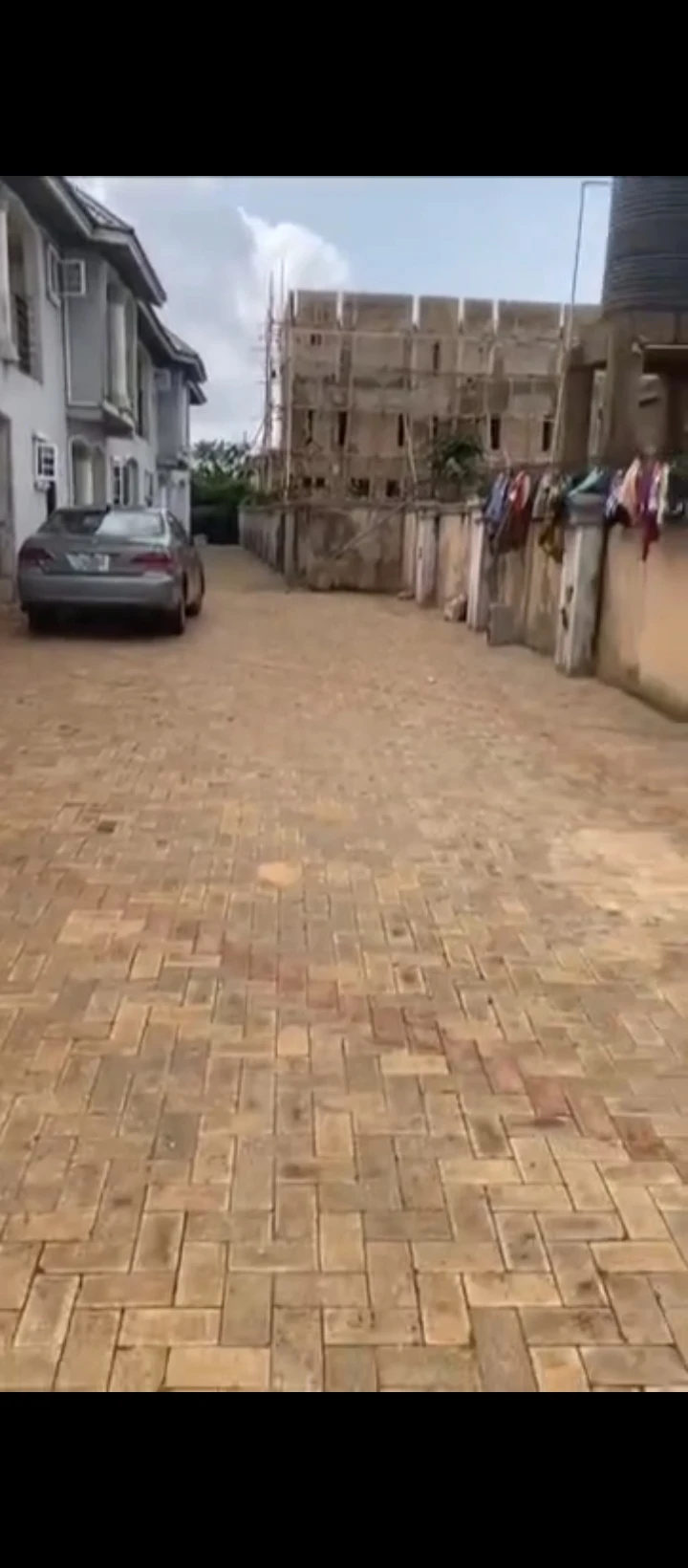 2 Bedroom Flat for Sale in Ugbor ogunwemnyi, Edo - Image 2