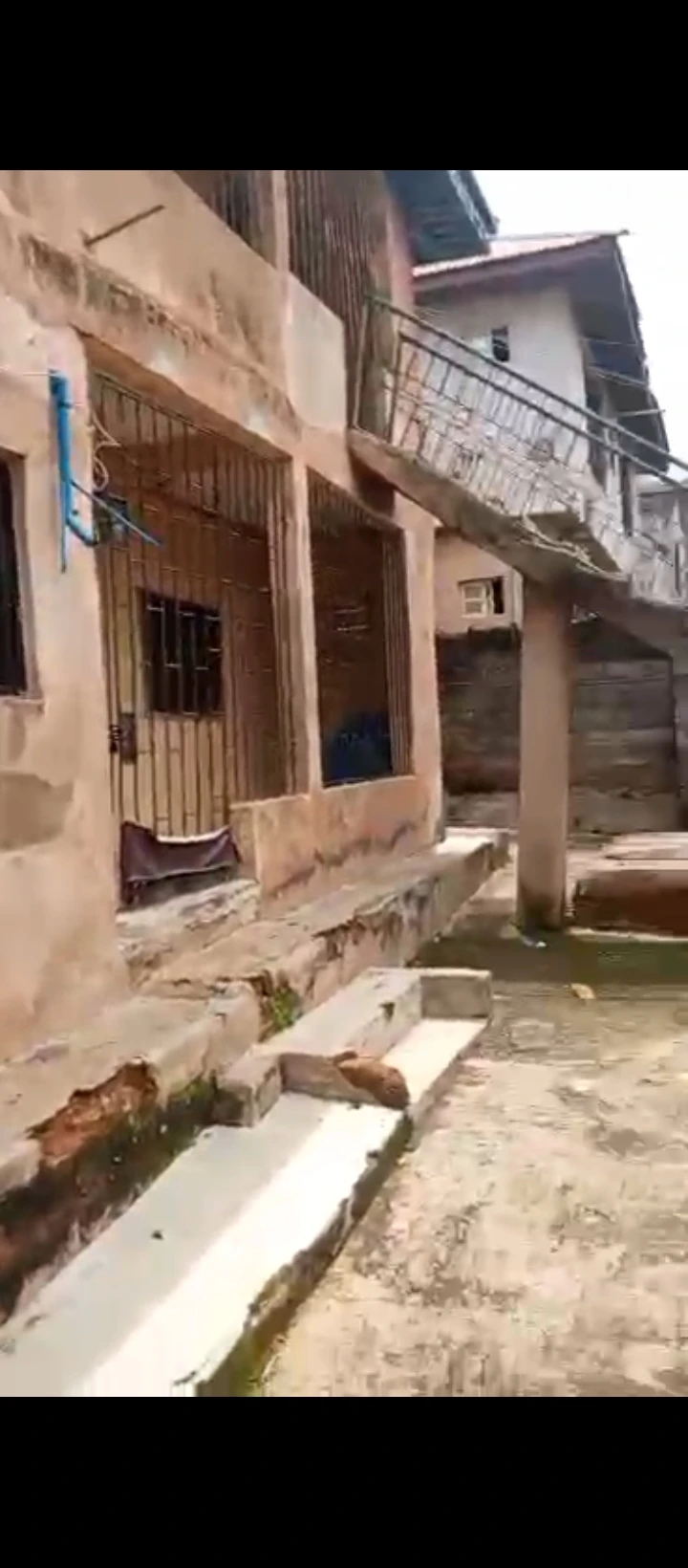 2 Bedroom Flat for Sale in Ikpoba hill, Edo - Image 5