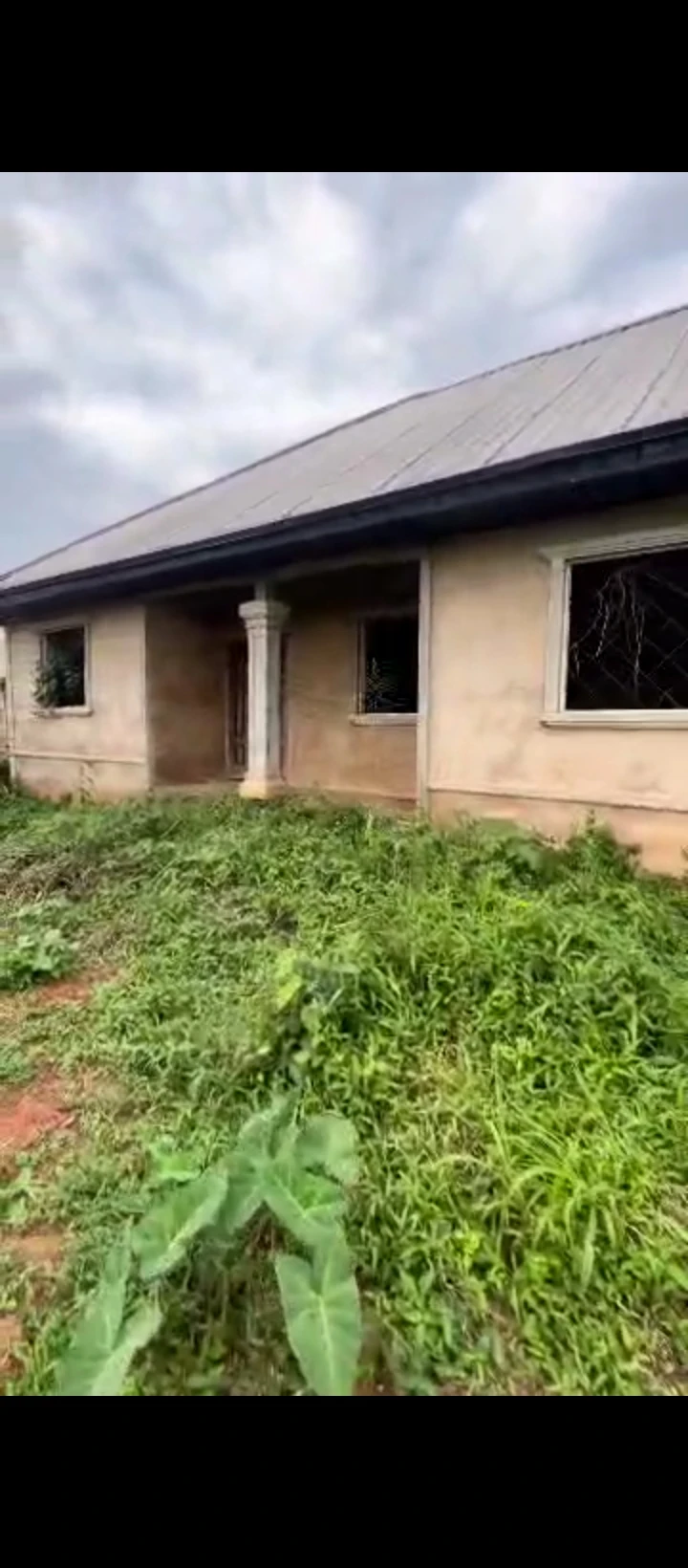 2 Bedroom Flat for Sale in Iyowa, Edo - Image 2