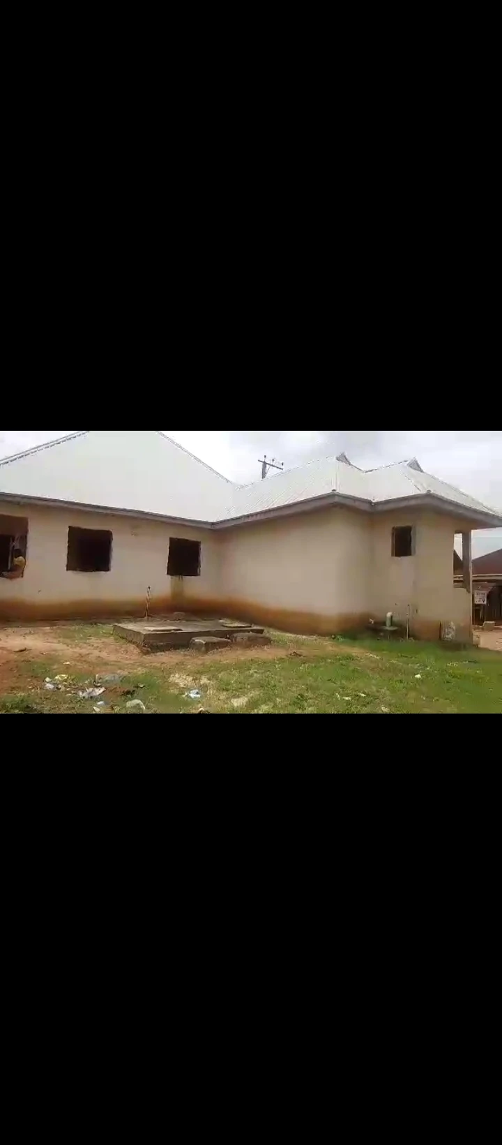 3 Bedroom Flat for Sale in Egba, Edo - Image 2