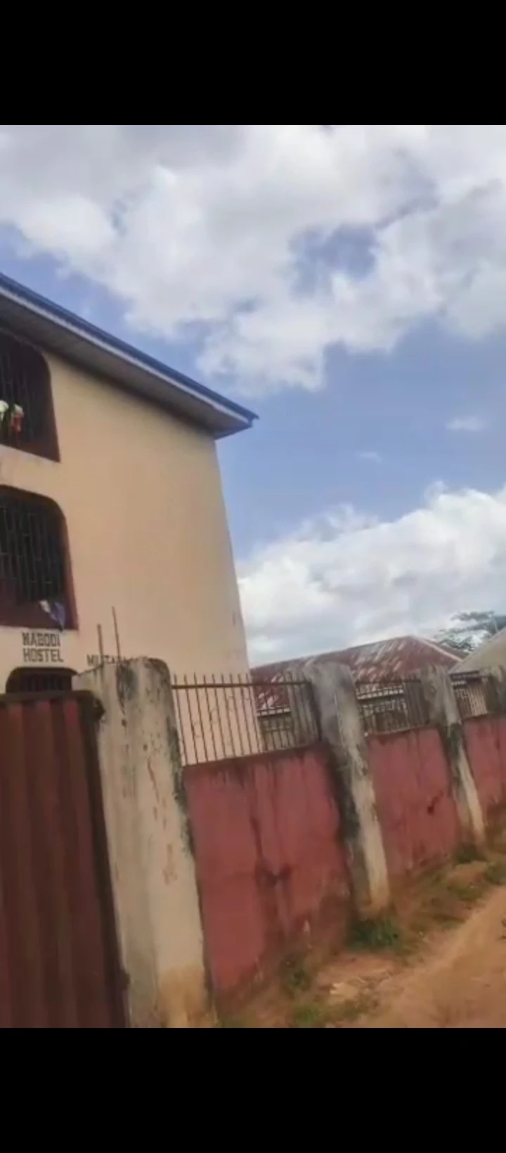 Hostel for Sale in Ekosoden, Edo - Image 3