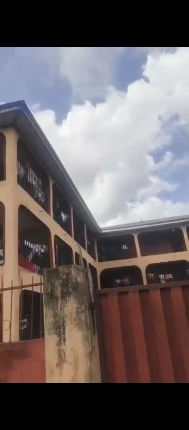 Hostel for Sale in Ekosoden, Edo - Image 1