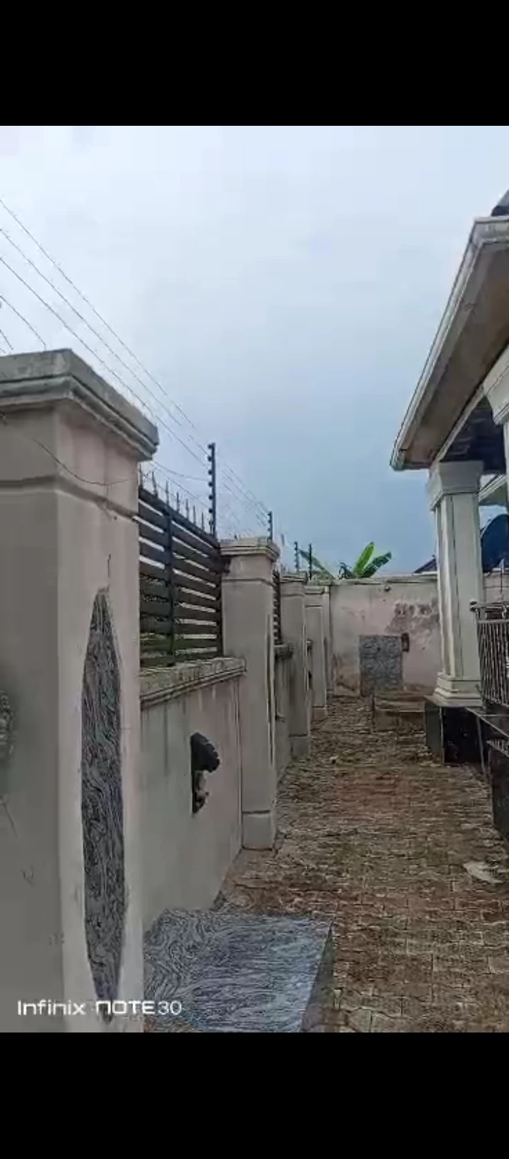 3 Bedroom Flat for Sale in Obagie sapele road, Edo - Image 2