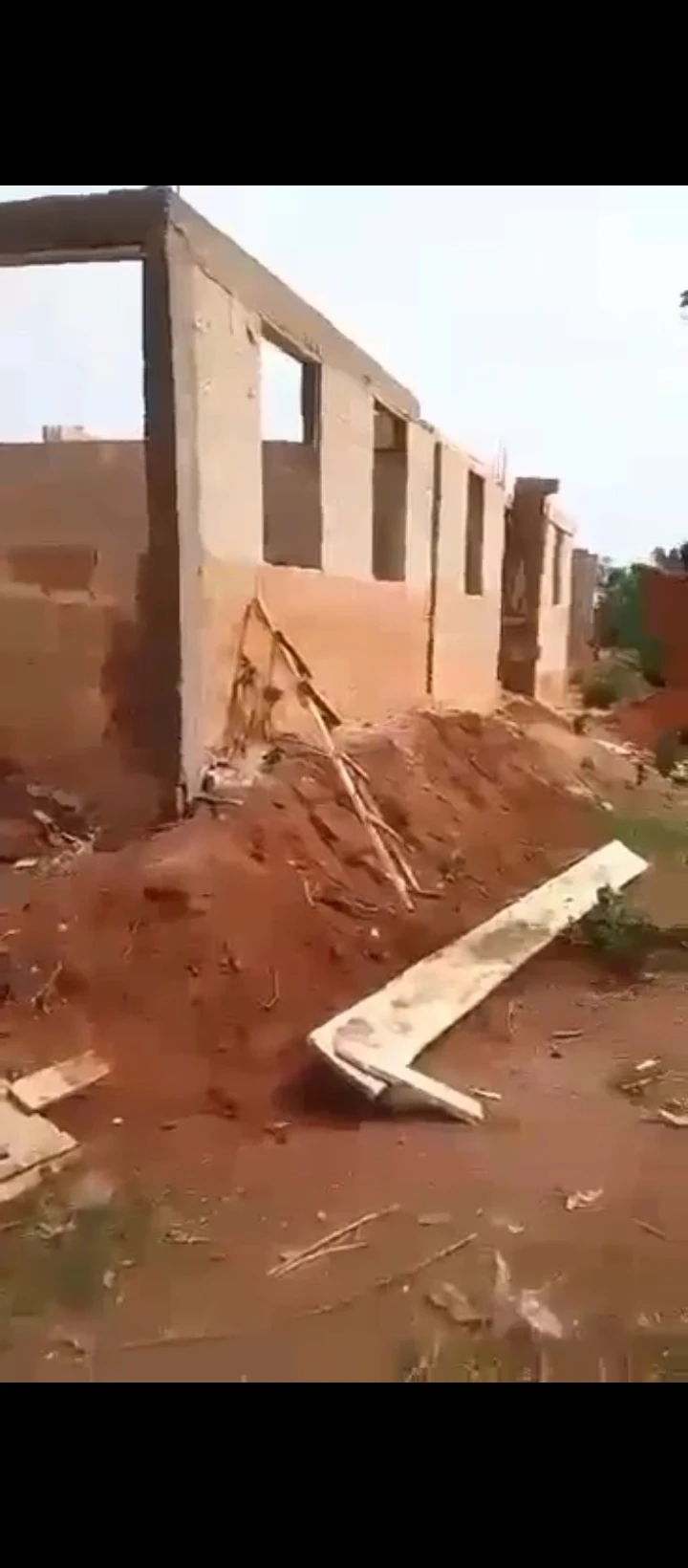 Uncompleted Building for Sale in Uteh, Edo - Image 5