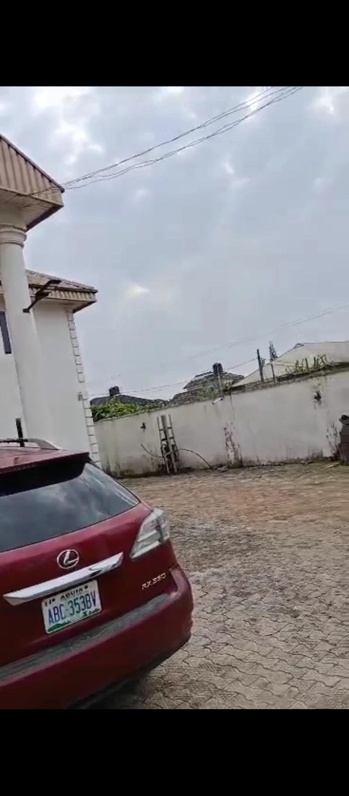 Duplex for Sale in Ugbor gra, Edo - Image 2