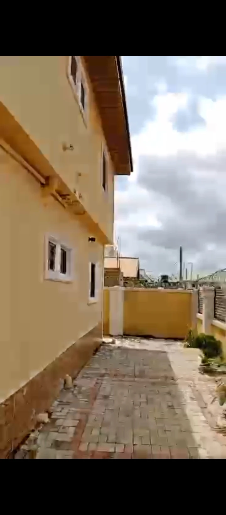 2 Bedroom Flat for Sale in Off winners sapele road, Edo - Image 4
