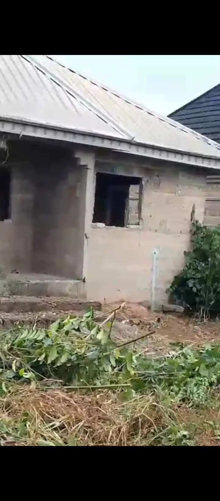 Uncompleted Building for Sale in Airport road, Edo - Image 5