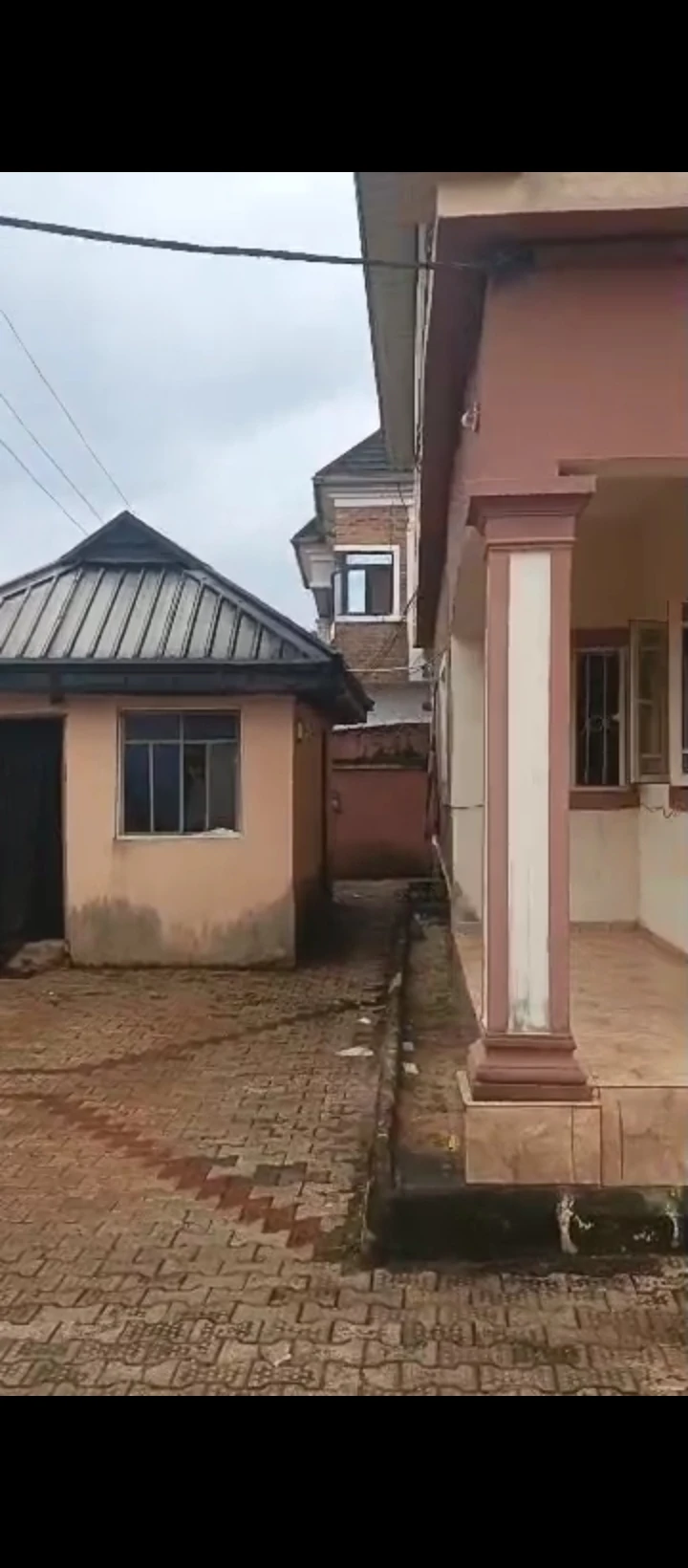 3 Bedroom Flat for Sale in Ugbor gra, Edo - Image 5