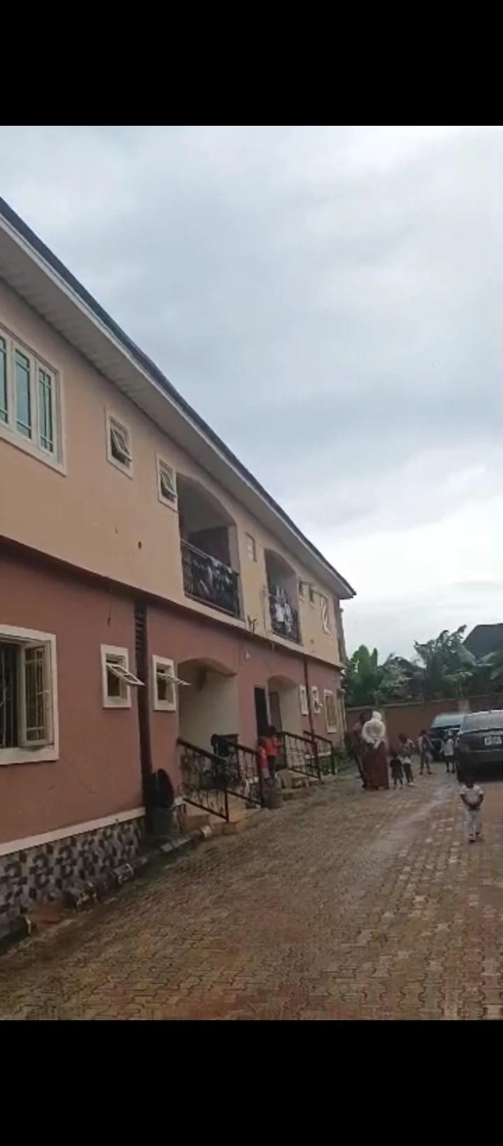3 Bedroom Flat for Sale in Ugbor gra, Edo - Image 1