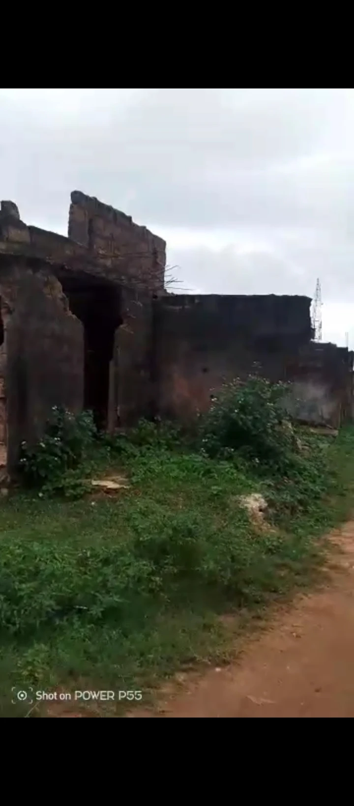 Uncompleted Building for Sale in Sapele road, Edo - Image 1