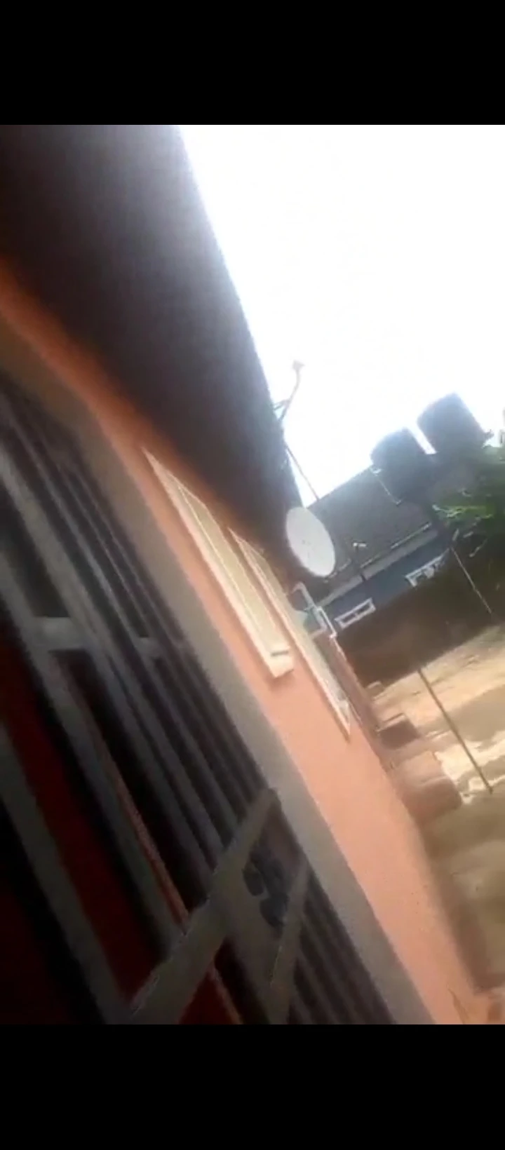 2 Bedroom Flat for Sale in Old sapele road, Edo - Image 4