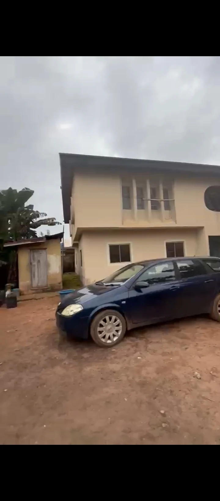 4 Bedroom Flat for Sale in Ogbowo, Edo - Image 1
