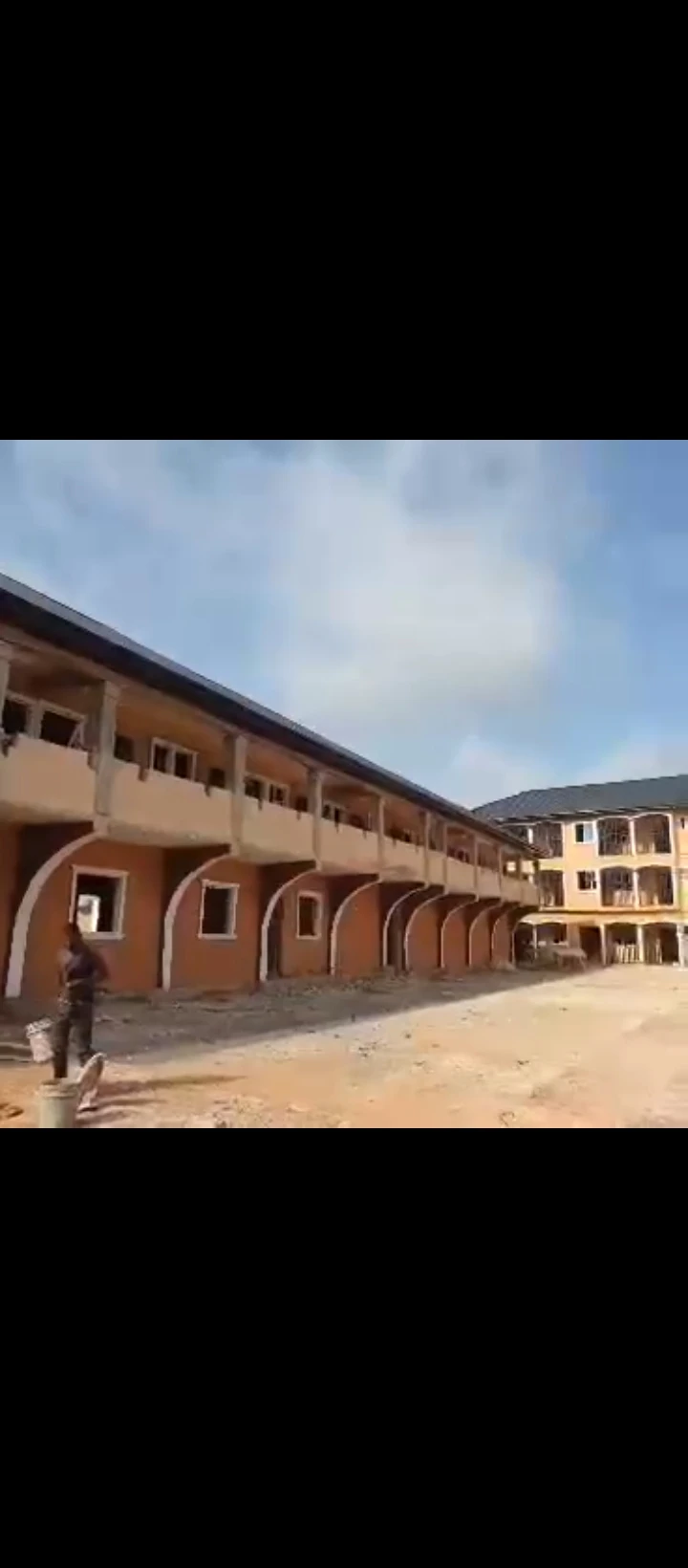 2 Bedroom Flat for Sale in Ogheghe sapele road, Edo - Image 3