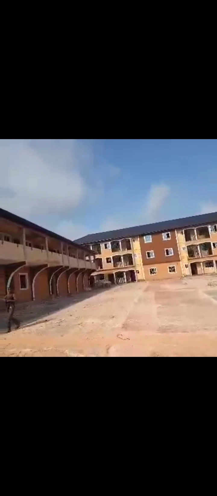 2 Bedroom Flat for Sale in Ogheghe sapele road, Edo - Image 2