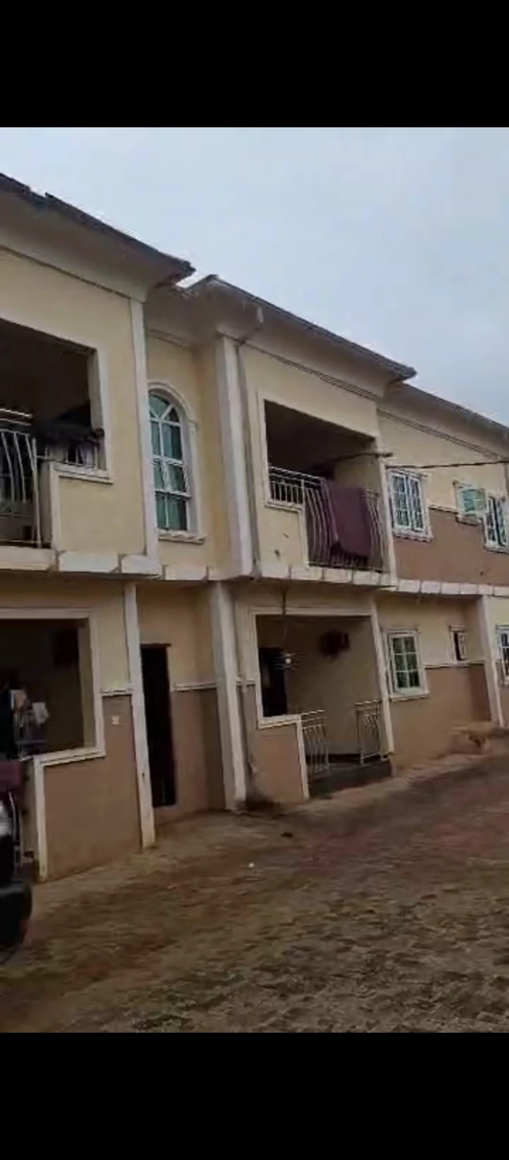 3 Bedroom Flat for Sale in Amagba Benin city, Edo - Image 1