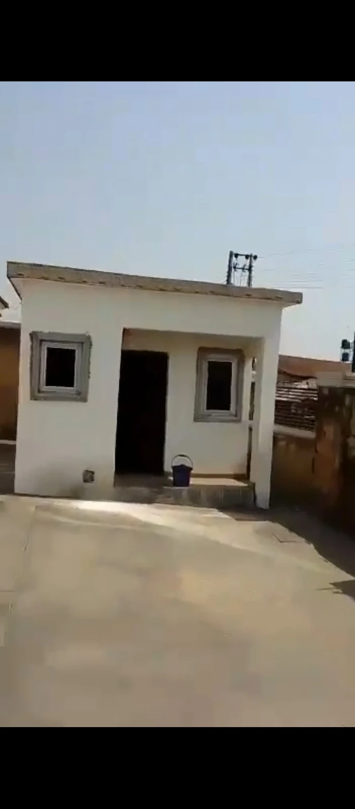 Duplex for Sale in Ugbor, Edo - Image 1